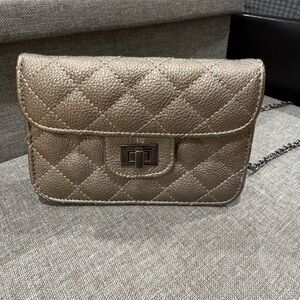 Quilted Metallic Chain Bag